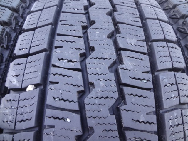 *8864 прекрасный товар 9.5 толщина выпуклости DUNLOP WINTER MAXX SV01 195/80R15 107/105L LT 4шт.@2022 год производства 