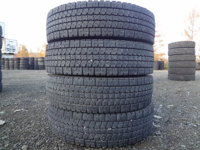 □793 冬 TOYO M919 225/90R17.5 127/125L 4本 2024年製_画像1