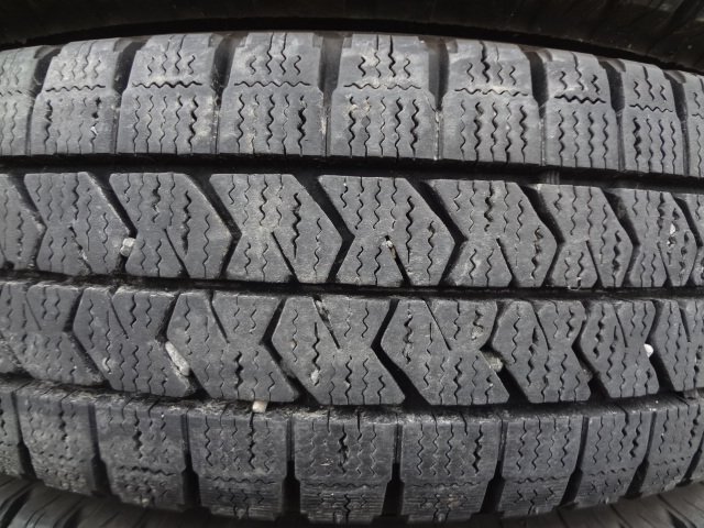 ●9113 冬 美品9.5分山 ブリヂストン W989 185/75R15 106/104N LT 6本 2023年製_画像5