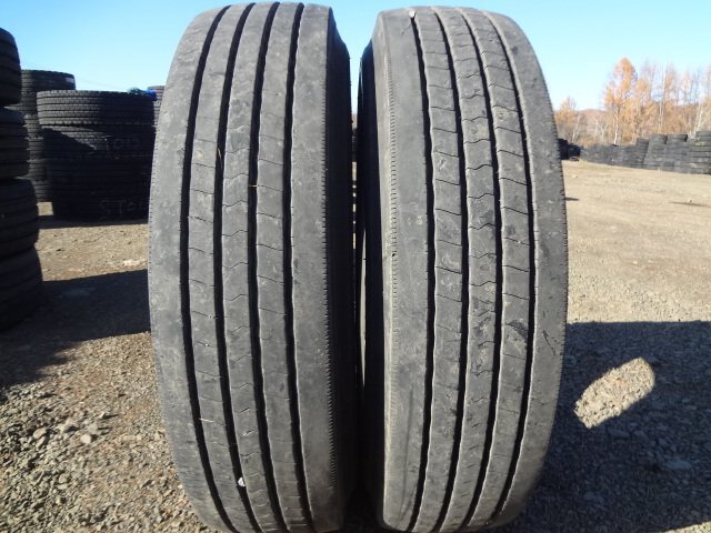 □819 夏 ほぼ新品 DUNLOP SP122 225/90R17.5 127/125L 2本 2024年製_画像1
