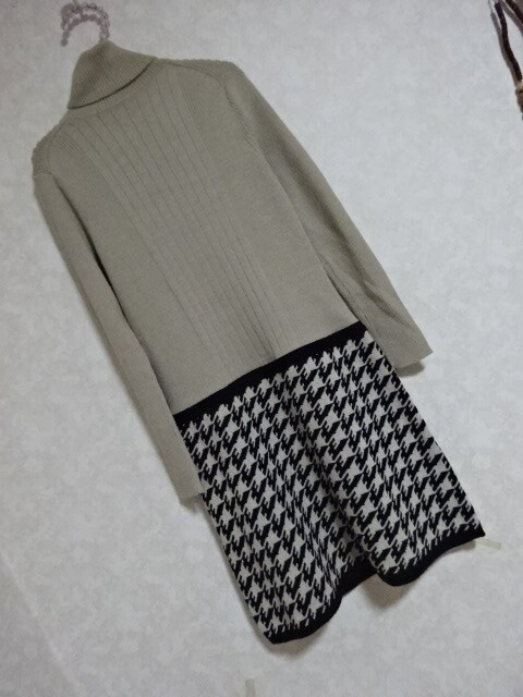 ☆㈱ワールド/インディヴィ/INDIVI 異素材デザイン美形ドッキングワンピース小柄サイズ05☆_画像4