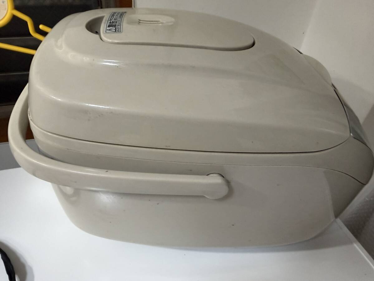 炊飯器 TIGER タイガー JBH-G180C 炊きたて マイコン炊飯ジャー ☆10合　☆１升_画像7