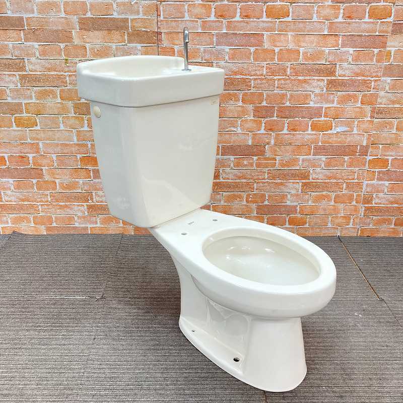 【美品】TOTO トイレ 洋式便器 (床下排水) 「C420」 排水芯530mm とタンク「S517」のセット #SC1(パステルアイボリー) 大阪市内☆29K_画像2