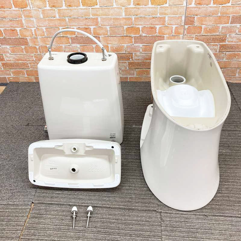 【美品】INAX アメージュ リモデルタイプ トイレ 洋式便器 (床下排水) 「BC-Z30H」 とタンク「DT-Z380H」 一式セット #BN8 大阪市内 42K _画像10