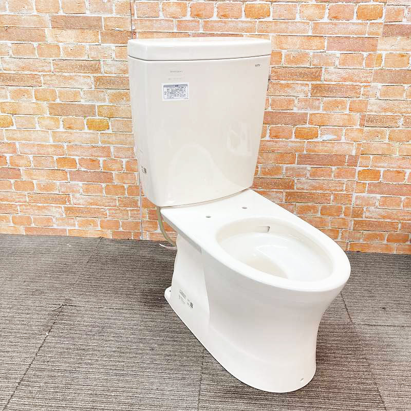 【美品】TOTO ピュアレストQR トイレ リモデルタイプ 洋式便器 (床下排水) 「CS220BM」とタンク「SH220BAS」のセット #SC1 大阪市内 77K _画像2