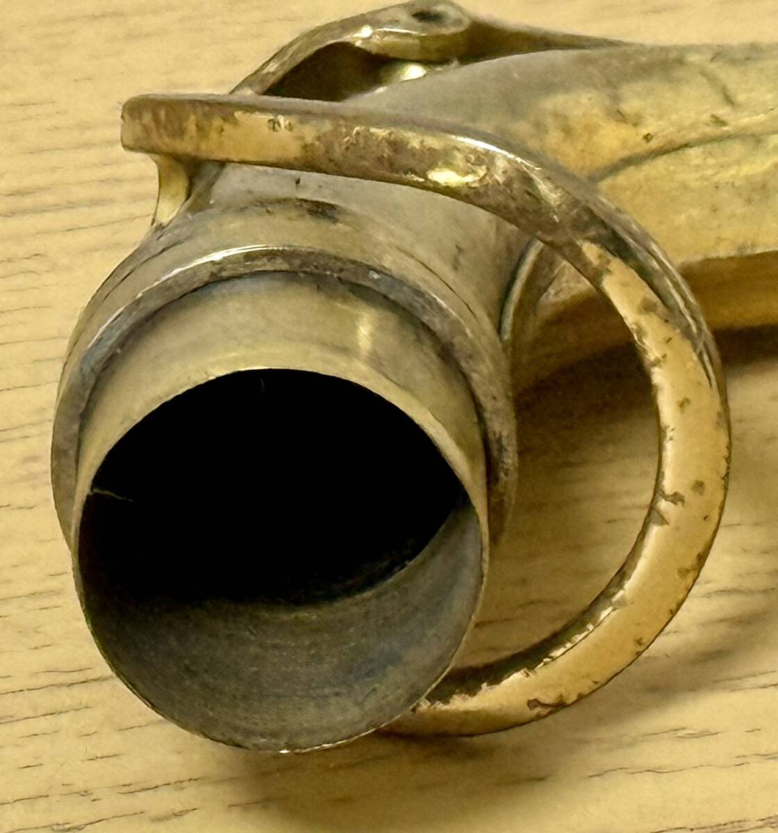 メーカー不明 サックス アルト？ テナー？ ネック メッキ_画像5