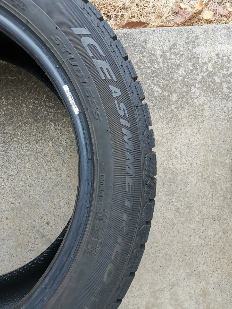 中古 ★21年製★ ヴェルファイア アルファード ピレリICE ASIMMETRICO 235/50R18　4本セット スタッドレス　_画像1