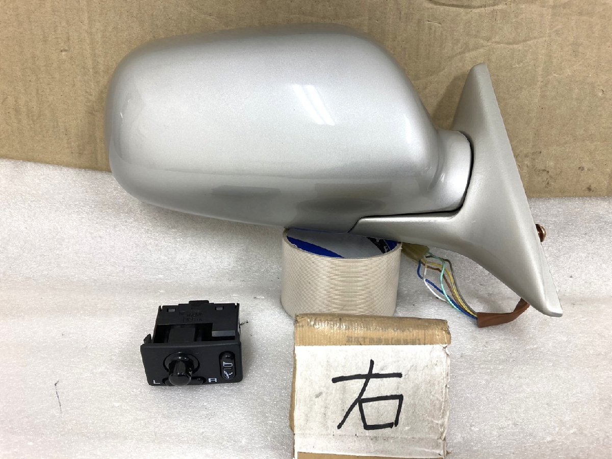 スバル インプレッサワゴン GF1 純正 右 ドアミラー サイドミラー 右側 運転席側 カプラ6ピン 792 シルバー おまけ付 作動OK 802353_画像1