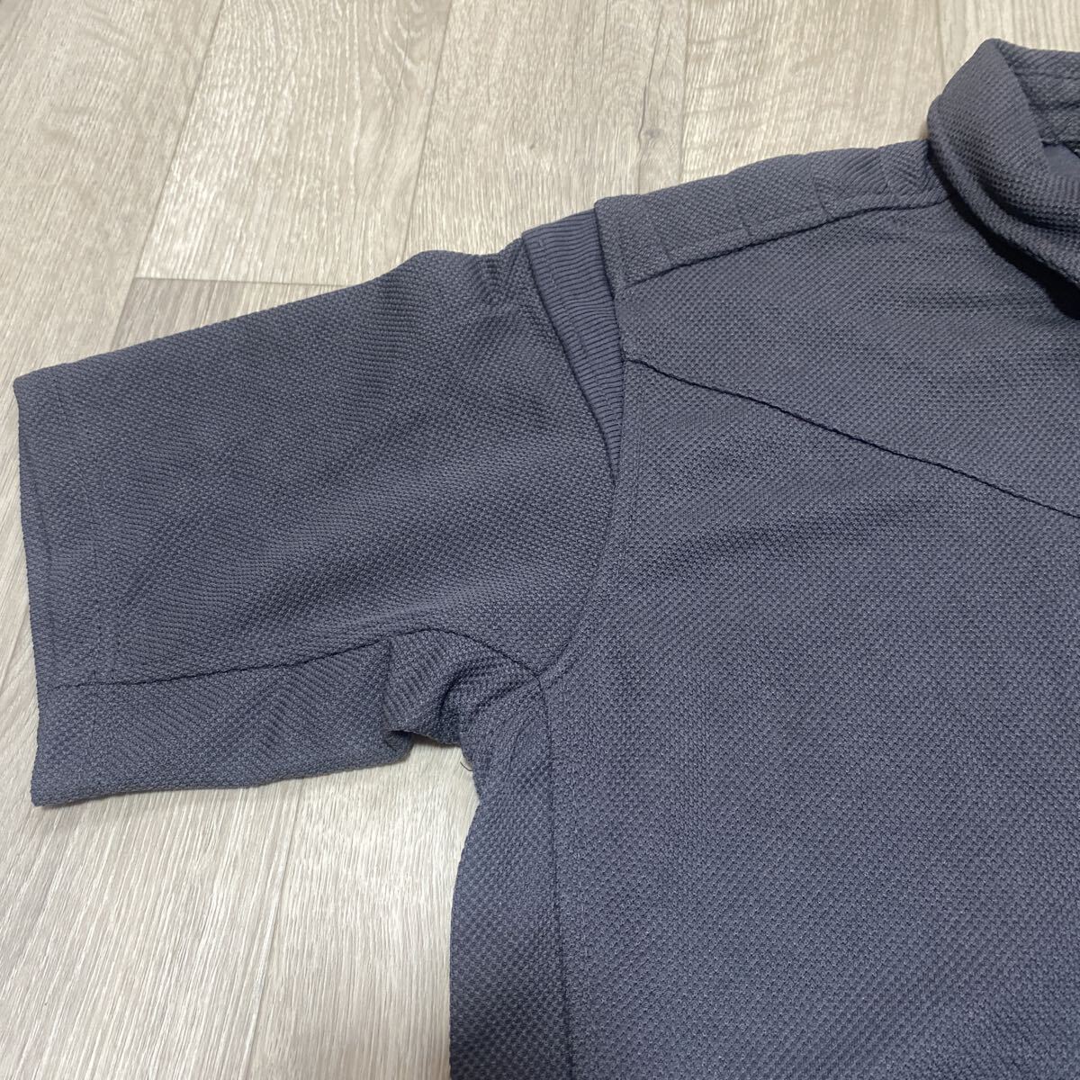 新品タグ付き FIELD CORE ポロシャツ Mサイズ スチールグレー 送料無料 _画像4