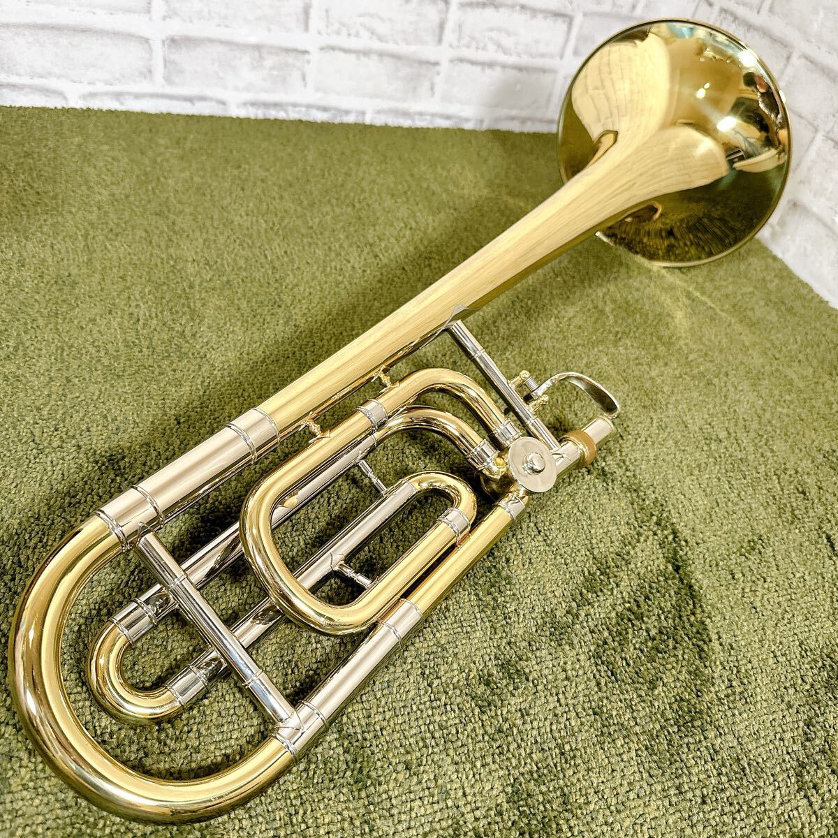 美品 希少 Bach Stradivarius 42B テナーバストロンボーン エルクハート ニッケルスライド バック _画像4