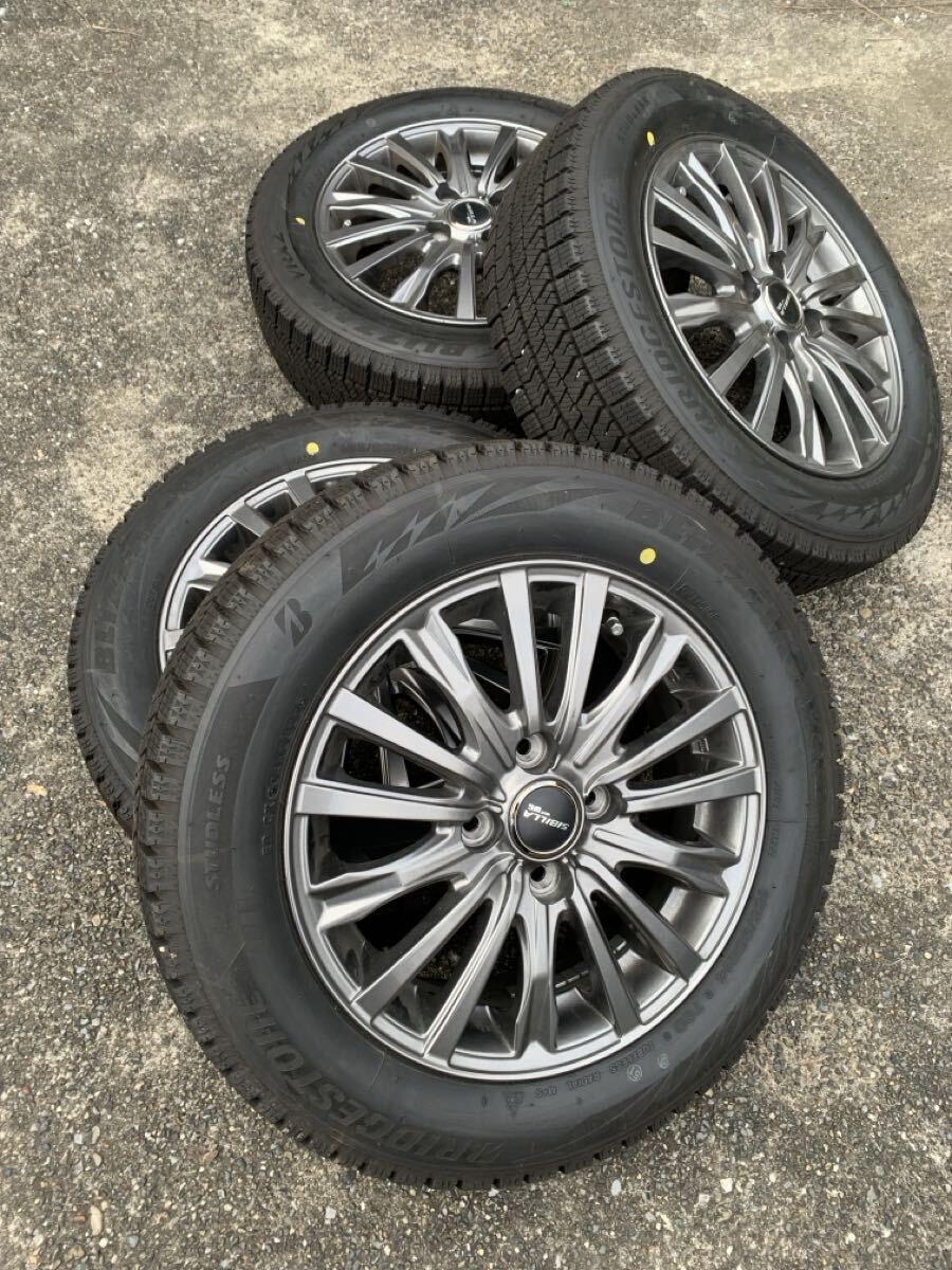VRX2 スタッドレスタイヤとホイールセット　 ブリヂストンブリザック_画像1