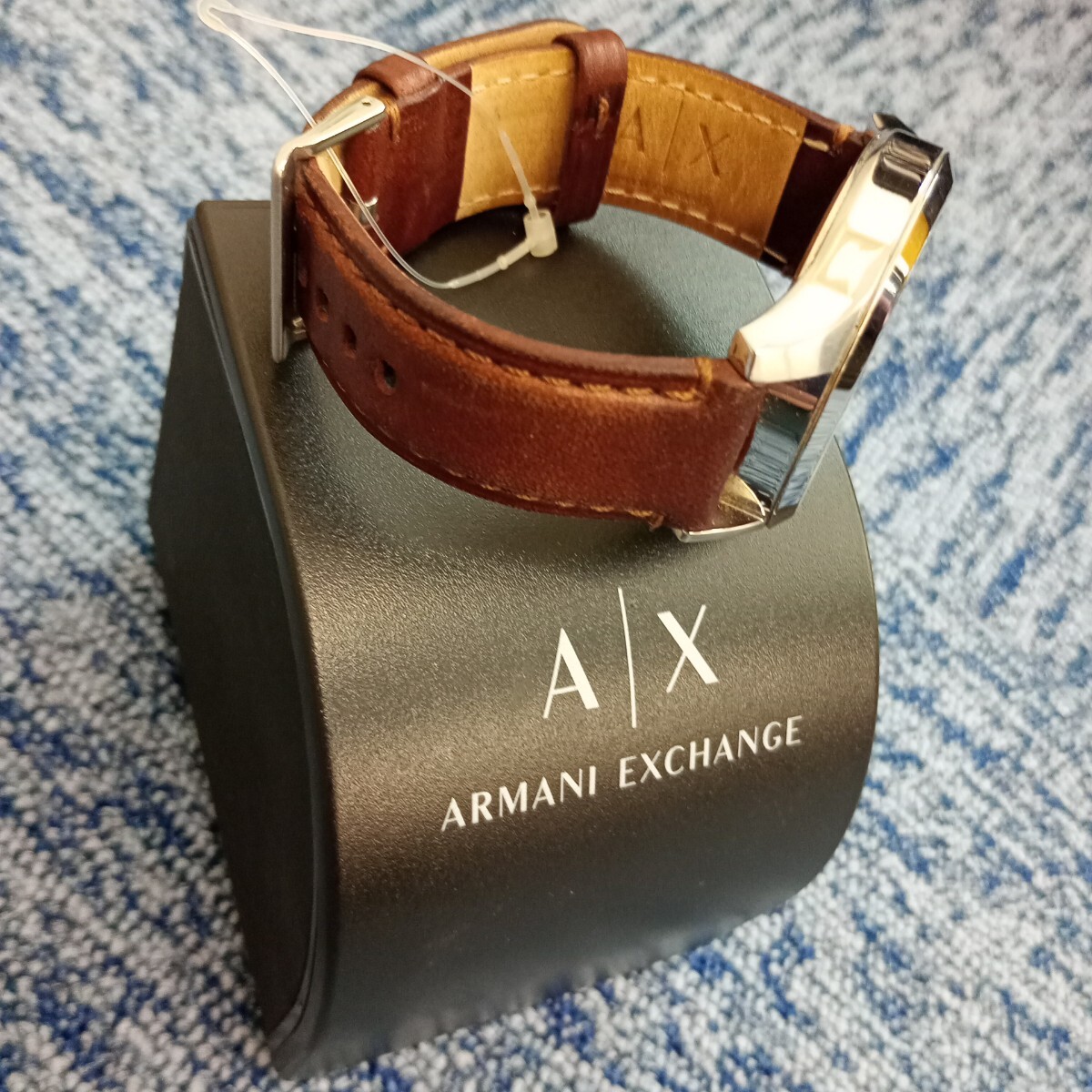１円出品!!　Ｇ-246　アルマーニエクスチェンジ　メンズ　 腕時計　ＡX2133　動作未確認商品_画像3