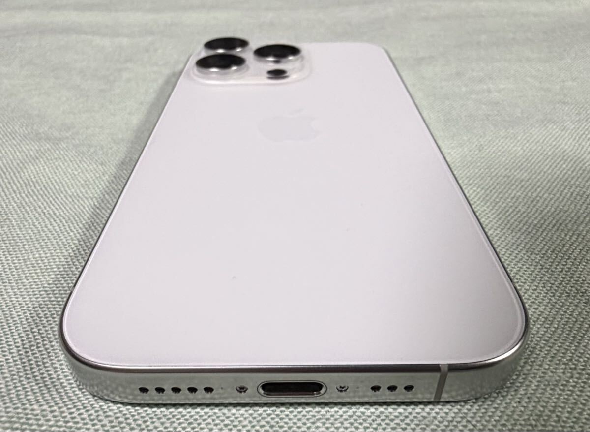 * изрядно прекрасный товар iPhone16Pro 512GB черный титан *