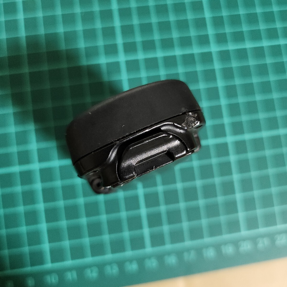 ジャンク 不動 再起不能 中古 GARMIN foretrex 301 ガーミン ミリタリー コスプレ 401 の下位モデル_画像7