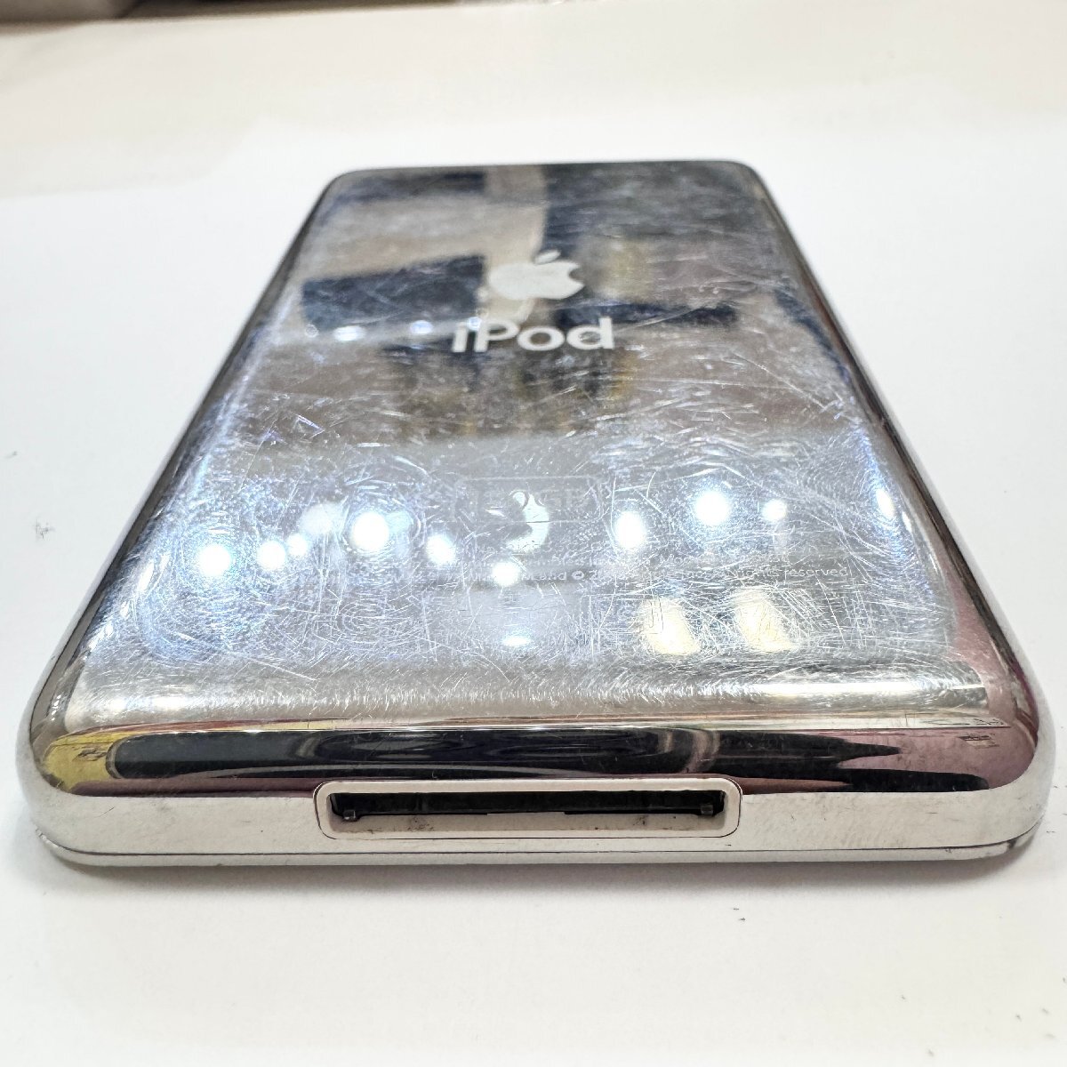 1円～ iPod Classic/アイポッド クラシック Apple/アップル デジタルオーディオプレーヤー MB562J A1238 120GB 通電確認済み 初期化済み_画像5