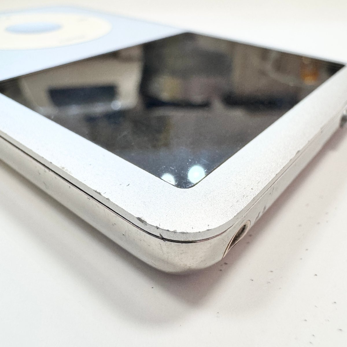 1円～ iPod Classic/アイポッド クラシック Apple/アップル デジタルオーディオプレーヤー MB562J A1238 120GB 通電確認済み 初期化済み_画像9