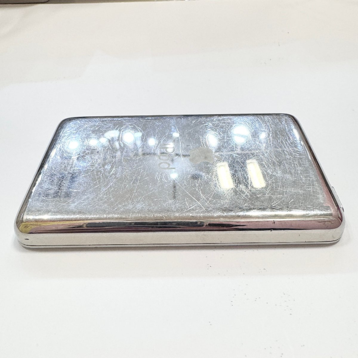 1円～ iPod Classic/アイポッド クラシック Apple/アップル デジタルオーディオプレーヤー MB562J A1238 120GB 通電確認済み 初期化済み_画像6