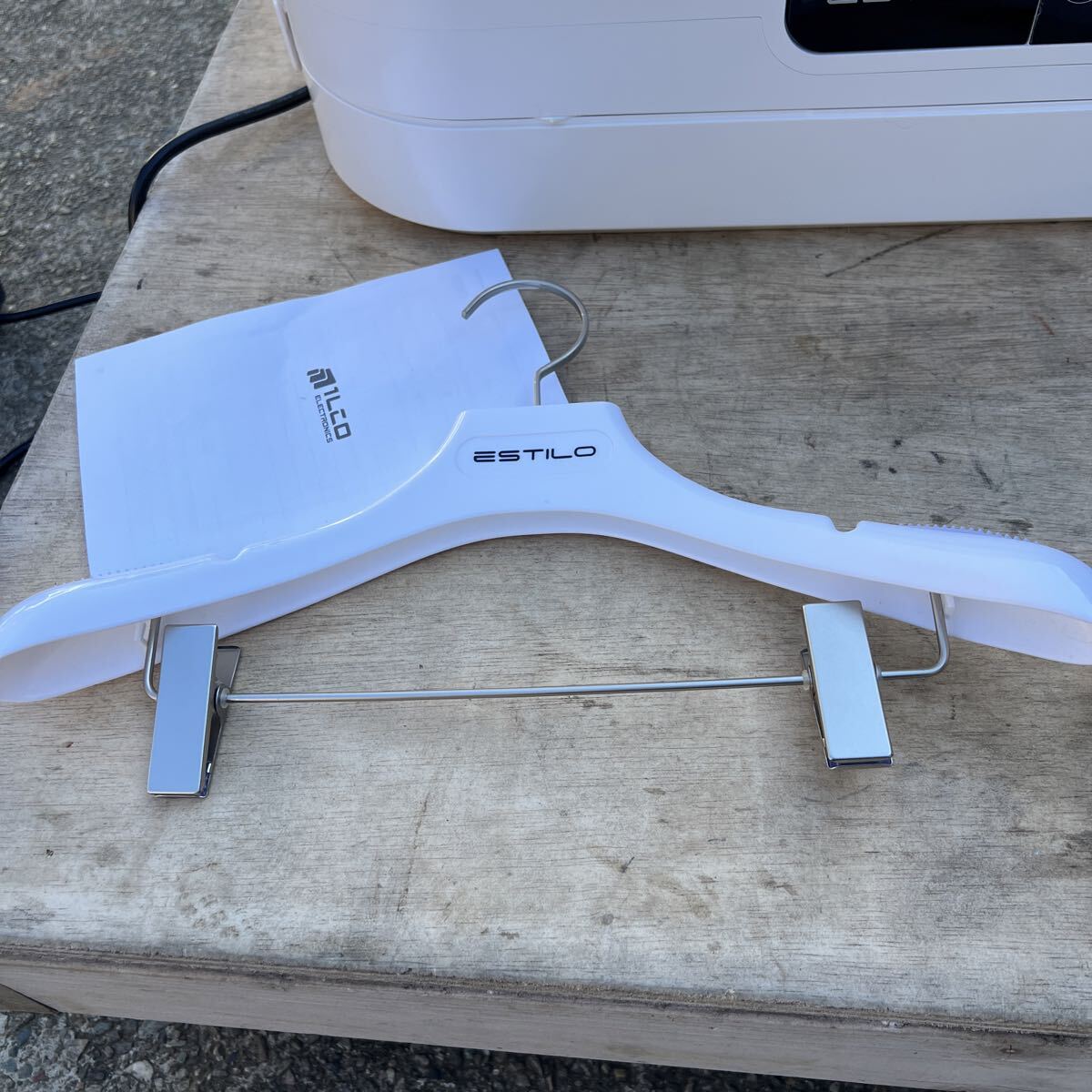 ESTILO エスティロ スチームイオン リフレッシャー ILS-220VIMI-JP 衣類管理機 通電のみ確認 訳あり品_画像2