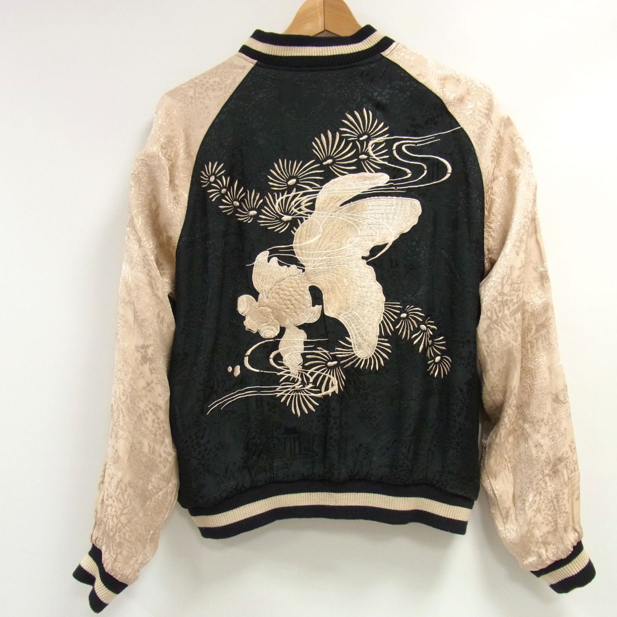 レア☆百花繚乱 リバーシブル スカジャン 金魚 花 刺繍 サテン スーベニアジャケット メンズ_画像4