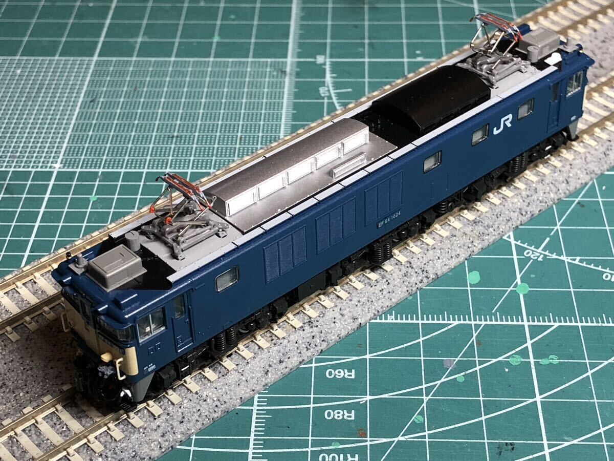 KATO 3024-3 EF64 1000 一般色JR貨物クーラー搭載車【 1025】号機、新品取付加工、常点灯ライトユニット搭載、解放テコ追加、伯備線仕様_画像6