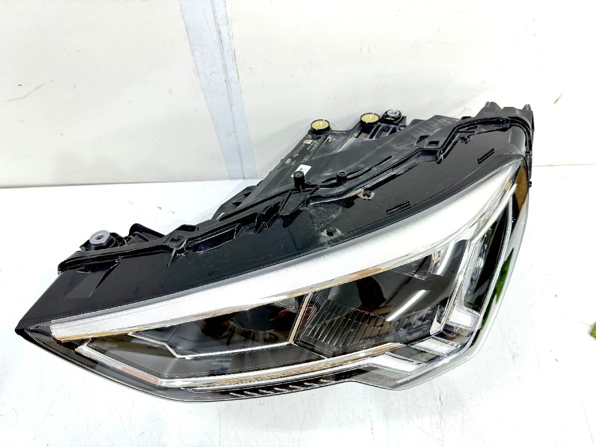 【美品/破損無】アウディ Q3 F3 純正LEDヘッドライト 左 83A.941.033.A/83A941773A (Z38-58)_画像5