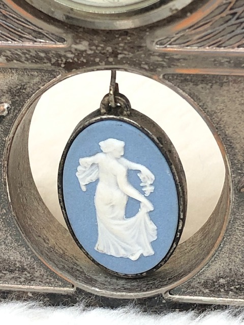 ☆WEDGWOOD 電池交換済 可動品 ウェッジウッド 時計 ジャスパー アンティーク 置時計 ☆_画像5