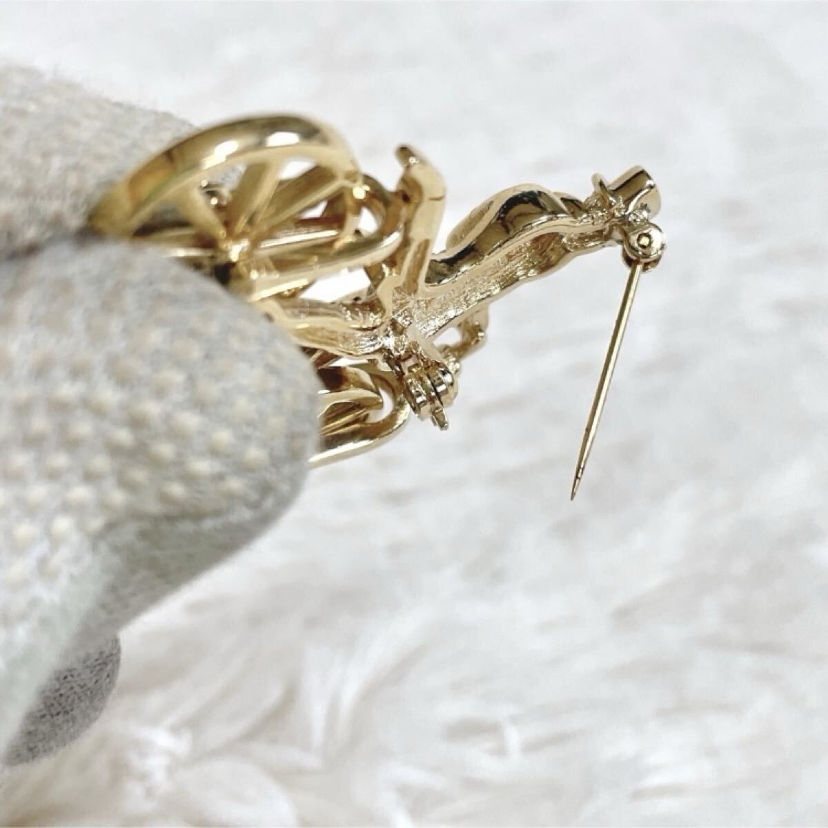 極美品 希少 BURBERRY ジェントルマン 自転車 ブローチ ライトストーン バーバリー_画像7