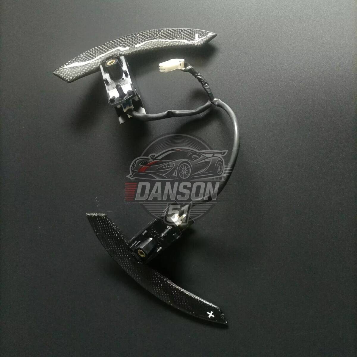 送料無料　リアルカーボン製　レクサス LS500 LS500h VXFA50 　 シフトパドル　左右2個_画像3