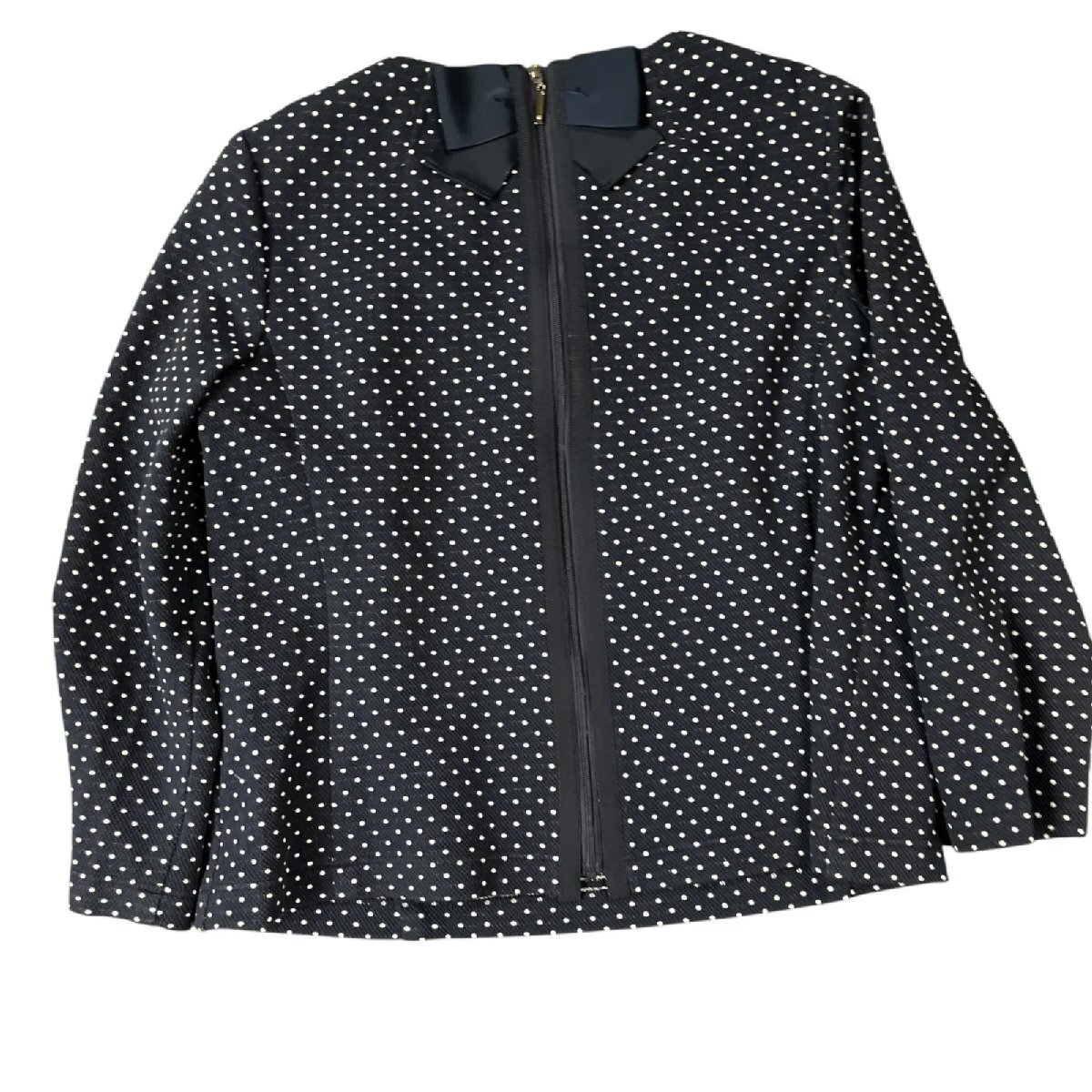 美品 ネミカ レリアン NEMICA LEILIAN バックリボンが可愛い セットアップ スカート 13号、XL ネイビー レディース 中古 S5N292_画像3