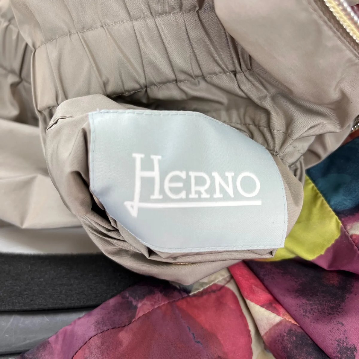 ◆HERNO ヘルノ ジャンパー ブルゾン 長袖 リバーシブル ベージュ 水彩柄 キッズ10A 130 S5T107_画像7