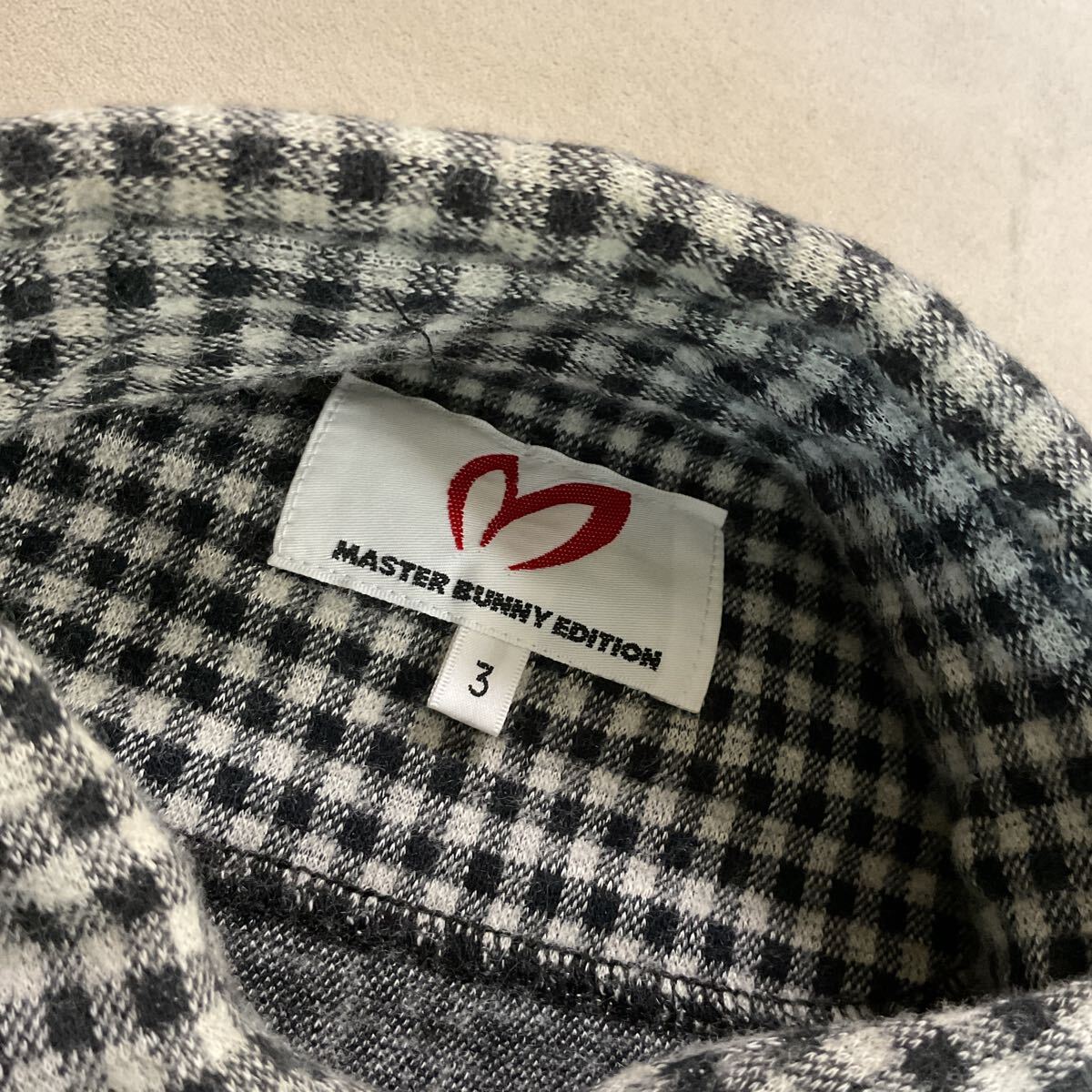 【超美品】 MASTER BUNNY EDITION マスターバニーエディション パーリーゲイツ メンズ3 S相当 長袖ポロシャツ ゴル 長袖ポロシャツ 日本製_画像5