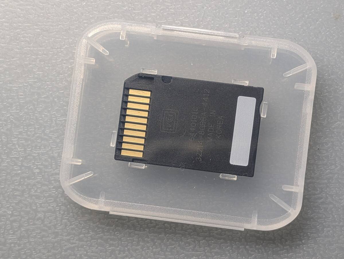 Lexar Memory Stick PRO Duo 8GB ケース付き レキサー・メディア メモリースティック プロ デュオ PSP メモリーカード 動作確認済み_画像5