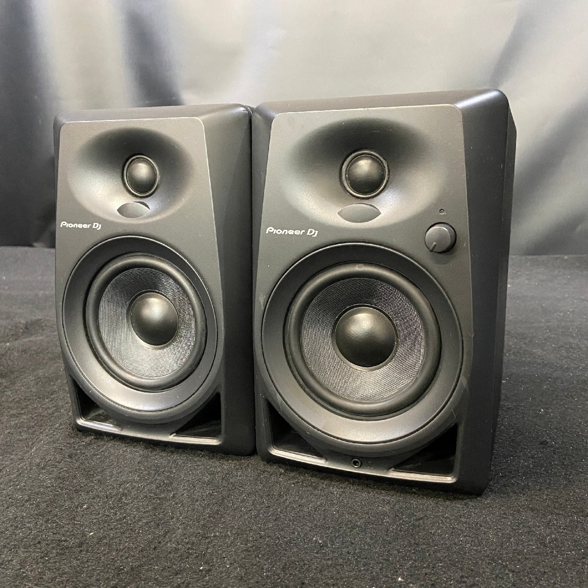 【 C 】5643 Pioneer DJ DM-40 モニタースピーカー ペア パイオニアディージェイ 3112946_画像1