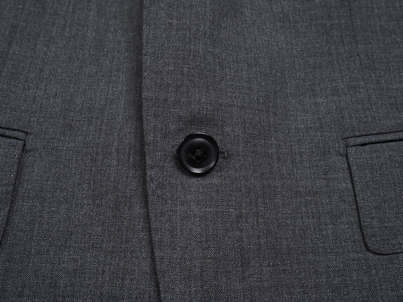 新品サンプル azabu tailor 麻布テーラー 春秋冬『GRAND MARQUIS 日本製生地』ウール100% 無地 スーツ 46A(A5)灰 0313-140_画像5
