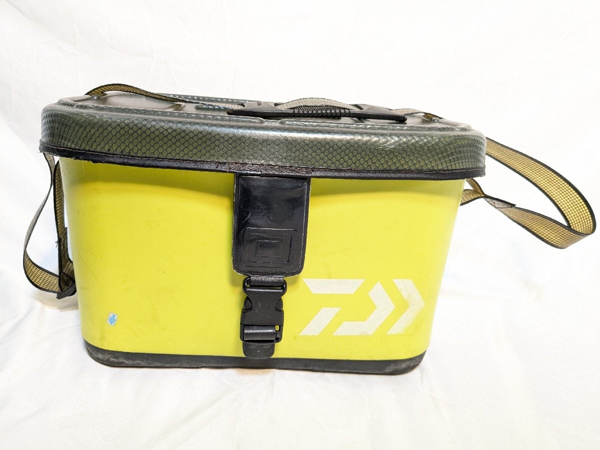 ⑤(管09833)ダイワ 船バッグ 36cm 船バッグ タックルバッカン 船釣り_画像1