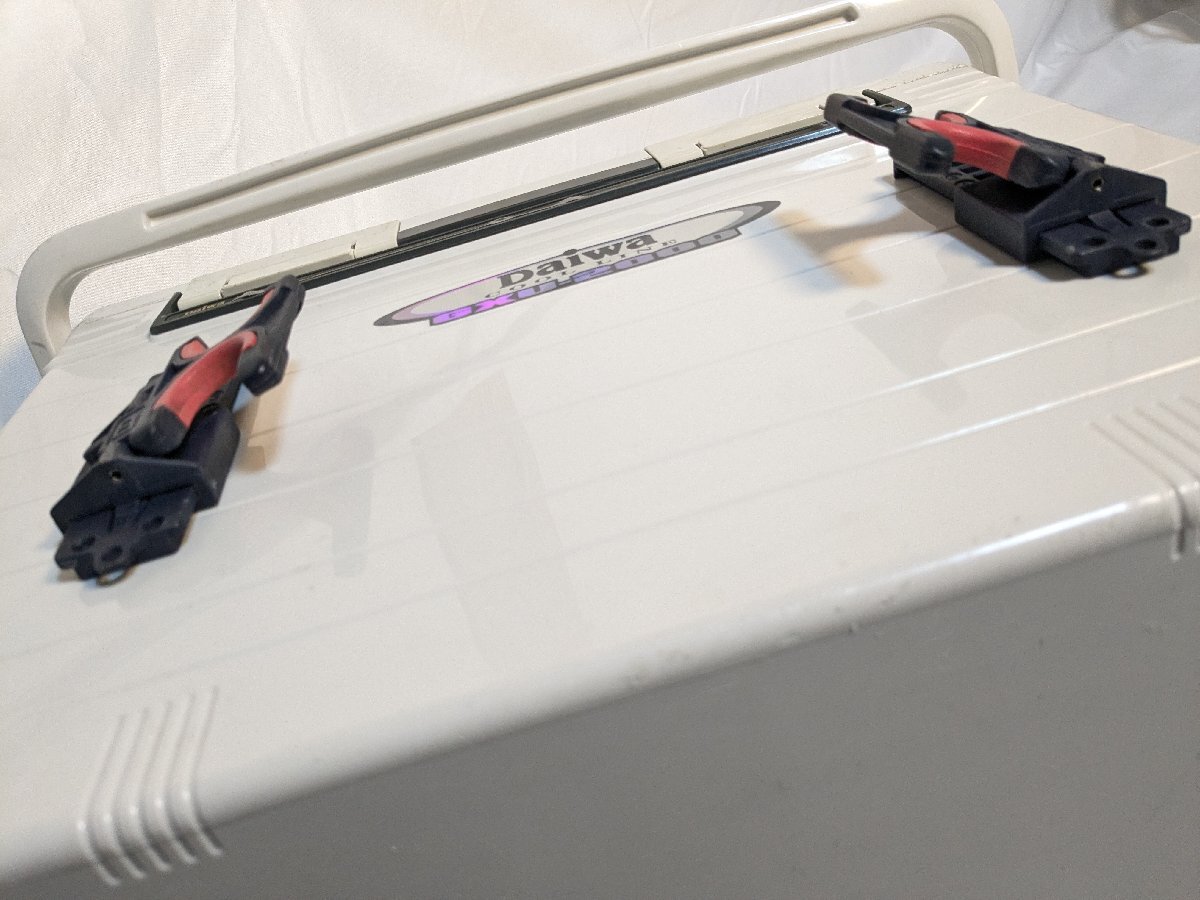 ②(管05579)ダイワ クールライン GXU-2000 クーラーボックス 釣り アウトドア_画像8