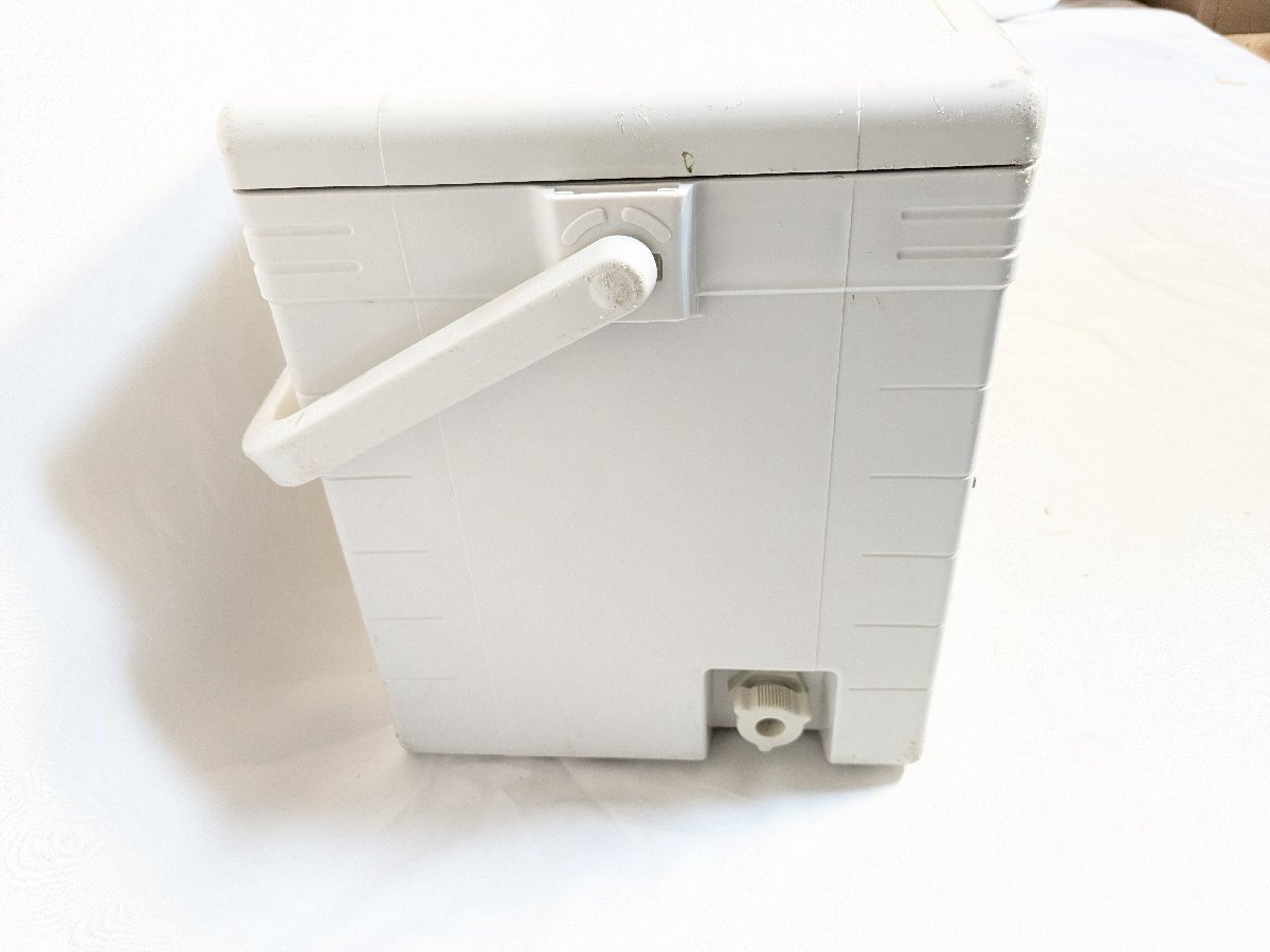 ②(管05579)ダイワ クールライン GXU-2000 クーラーボックス 釣り アウトドア_画像3