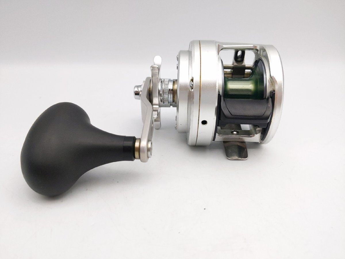 (管29833)シマノ 13 オシアカルカッタ 301HG 左ハンドル ジギング ベイトリール_画像3