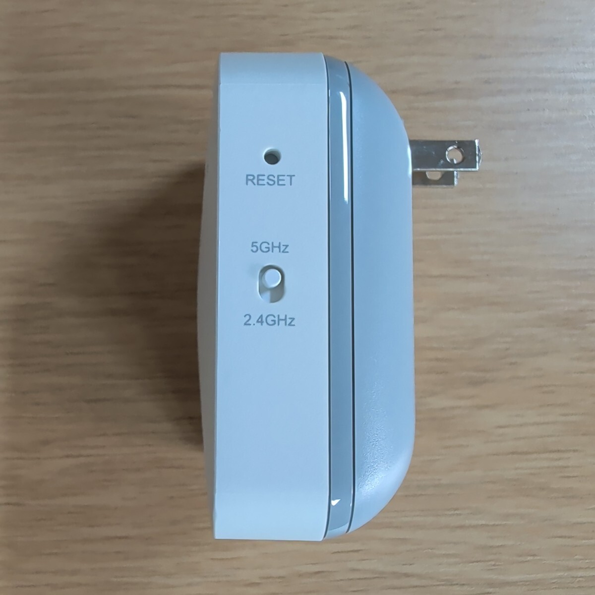 BUFFALO WiFi 無線LAN 中継機 WEX-733DHP 11ac 433+300Mbps コンセント直挿しモデル ユーズド品_画像2