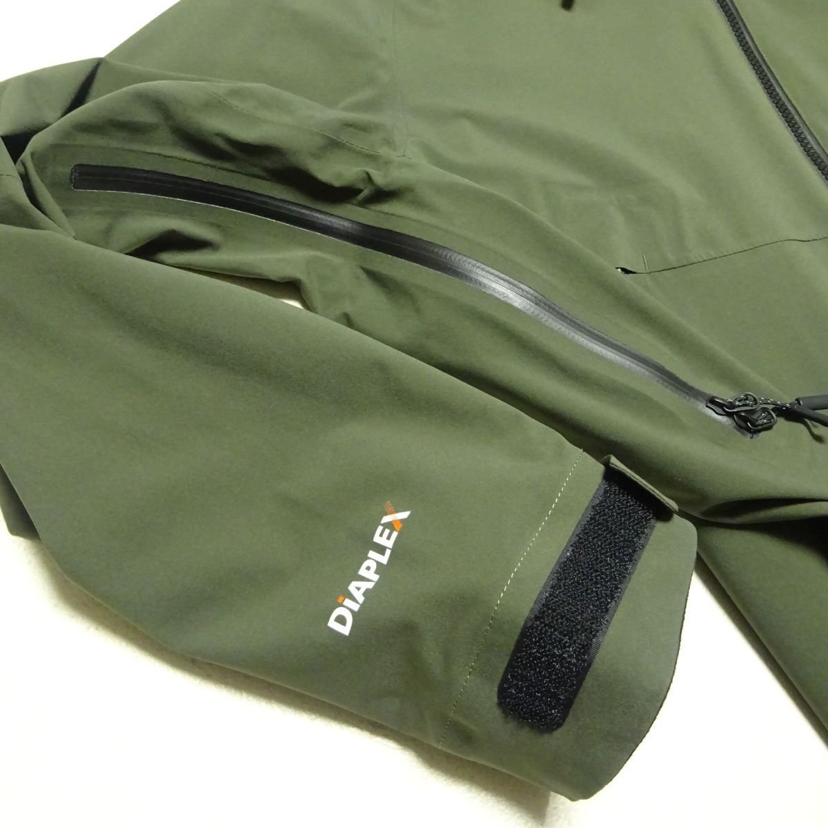 ★良品♪TARAS BOULBA★マウンテンパーカーL/タラスブルバナイロンジャケットメンズアウトドアウェアブルゾンジャンパーDiAPLEX_画像6