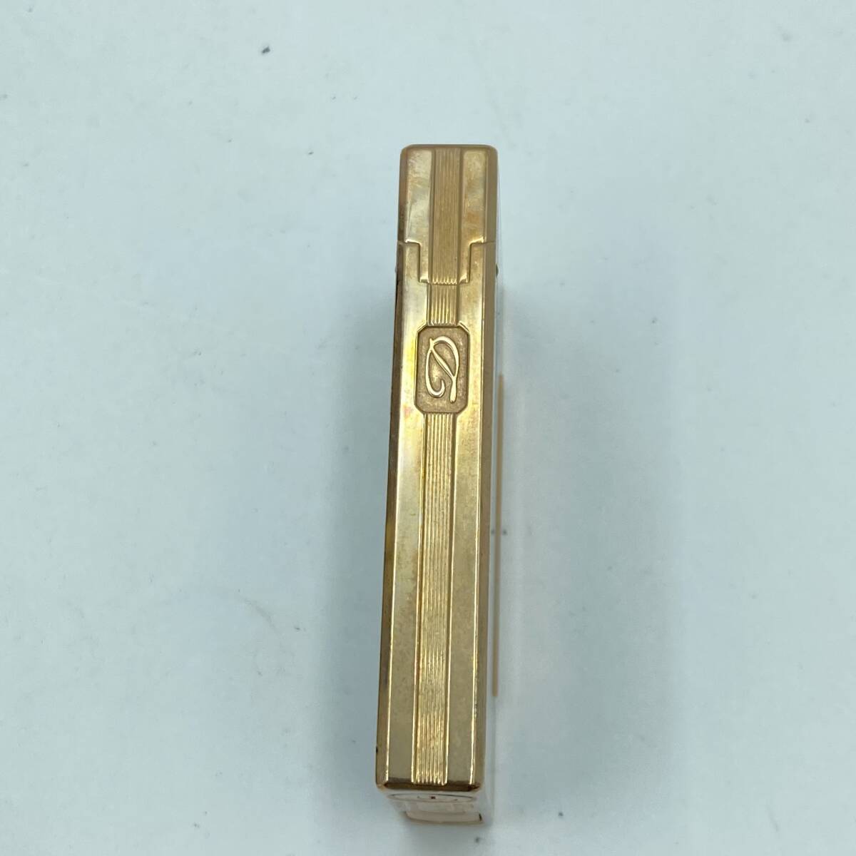 『AP7』Du Pont　デュポン　都彭　ライター　スクエアー　スリム型　ローラ式　黒ｘ金カラー　火花無し　箱付き　ヴィンテージ品　現状品_画像4