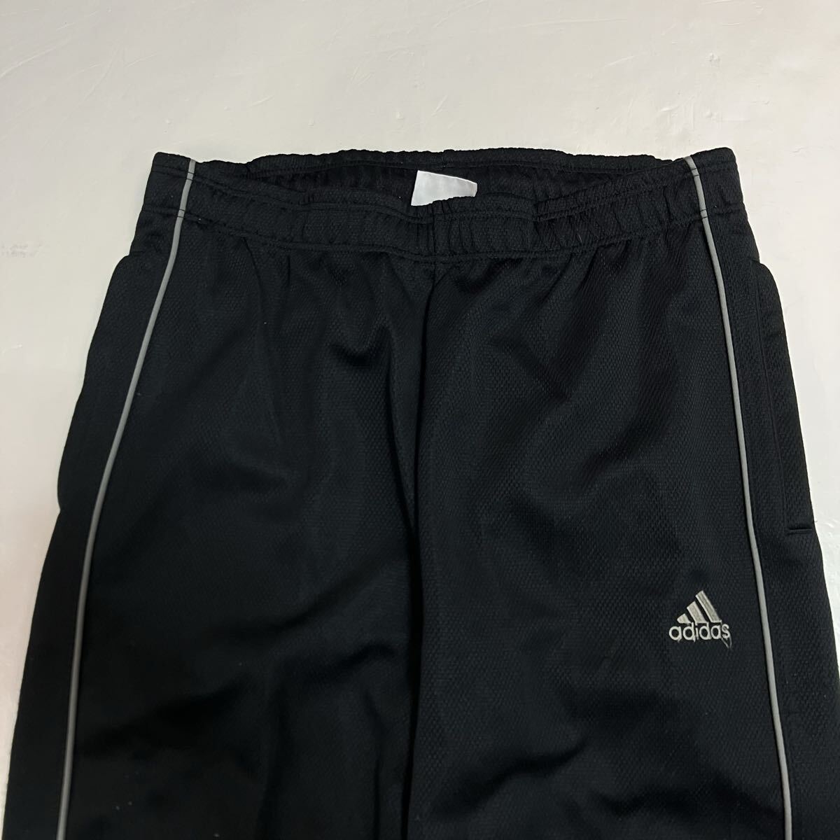 （TS1112) 【90s】 adidas climaliteアディダス クライマライト トラックパンツ ジャージ スポーツウェア ブラック ワンポイントロゴ O_画像3