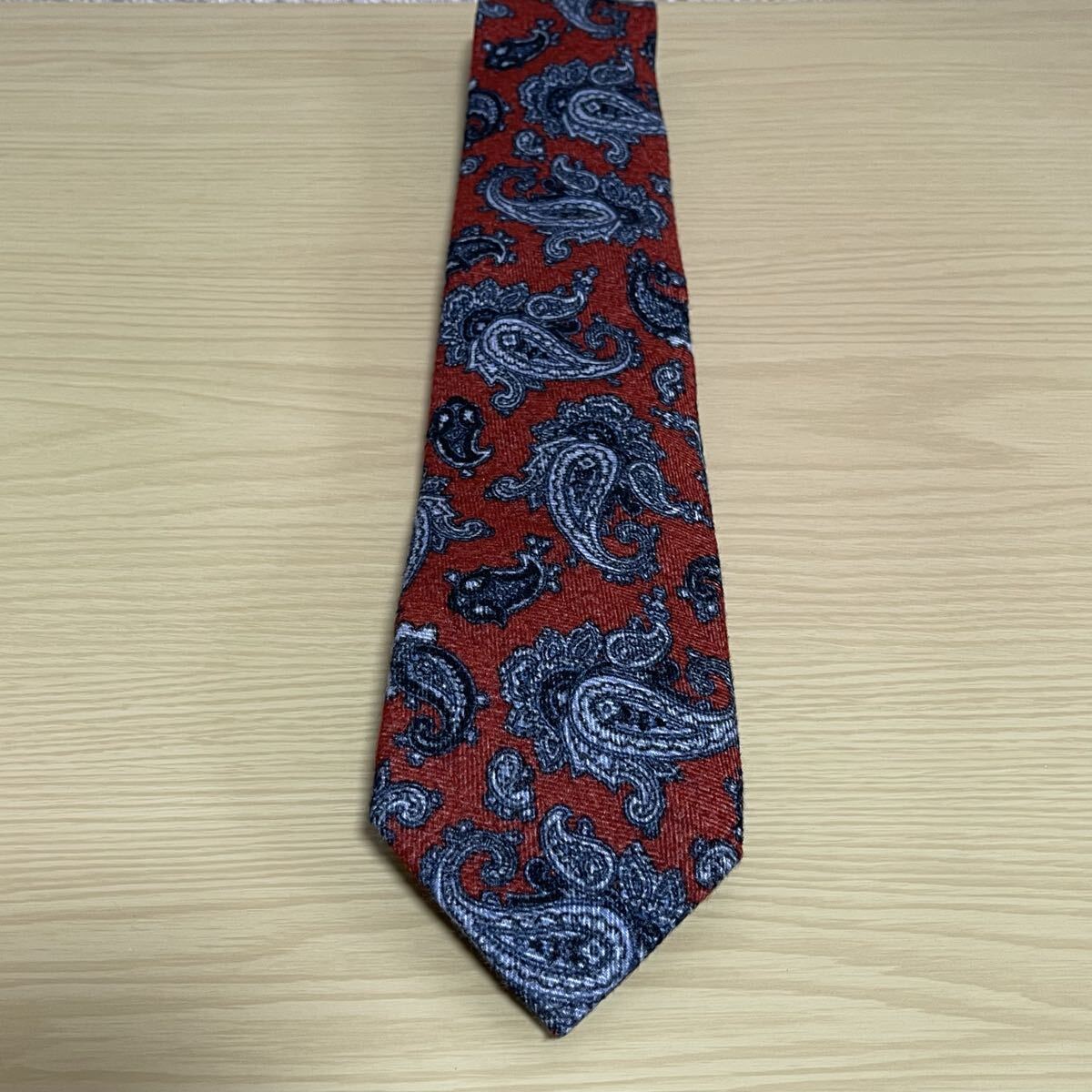 FAIRFAX（フェアファクス）赤茶色灰色涙模様ネクタイ_画像3