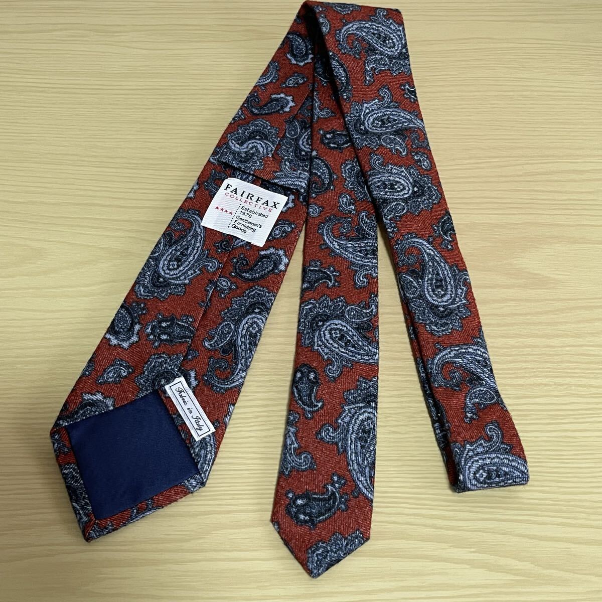 FAIRFAX（フェアファクス）赤茶色灰色涙模様ネクタイ_画像7