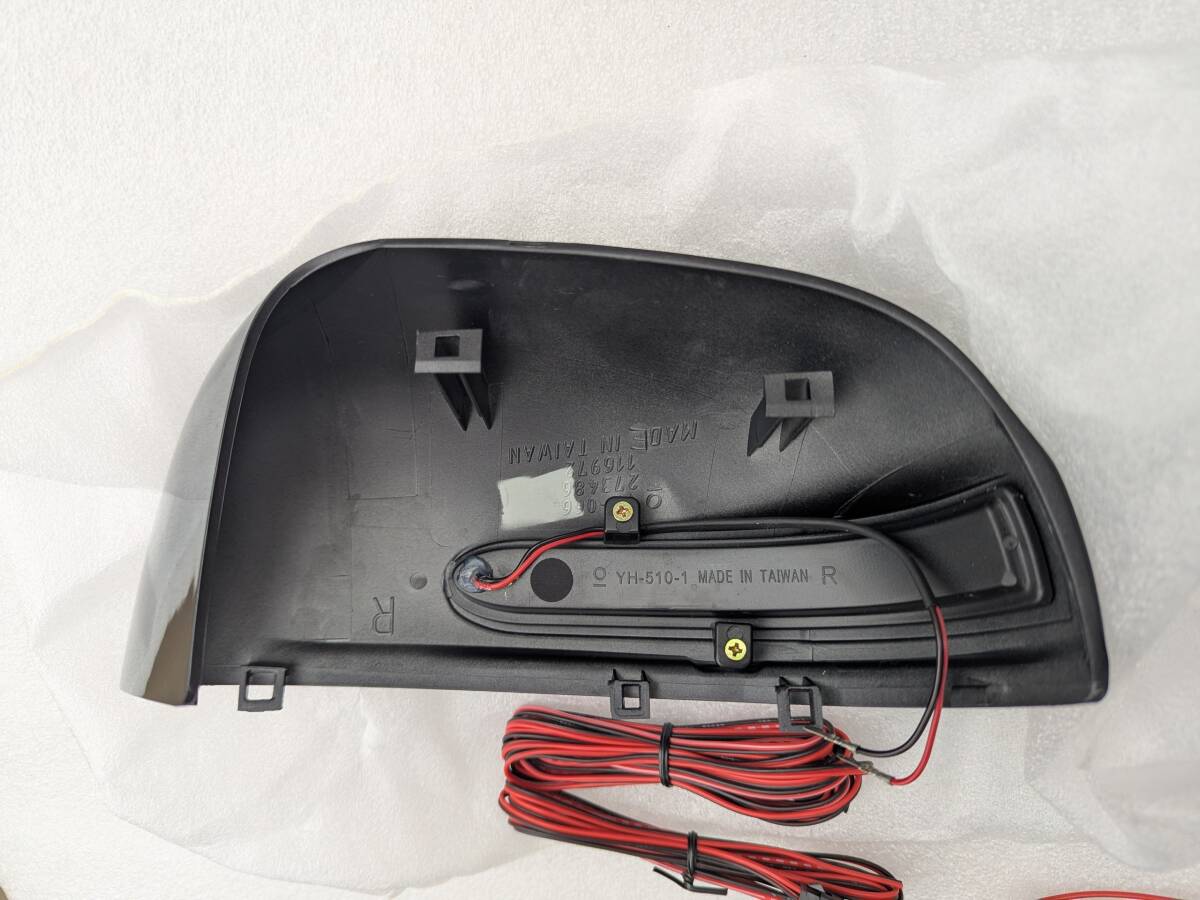 k13系　日産マーチドアスモークウインカーミラーカバー交換式　_画像5