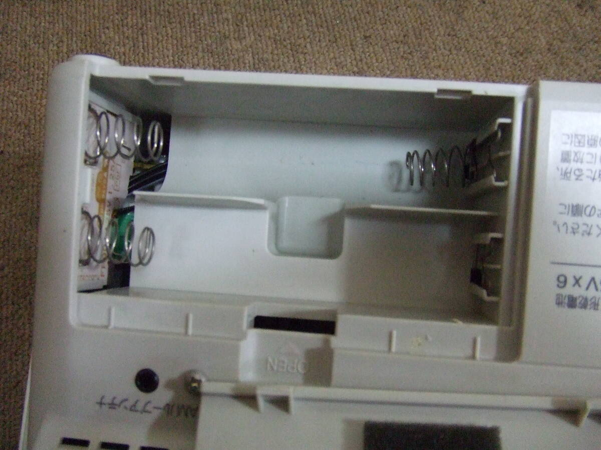 R756 Panasonic/パナソニック ラジオ RF-DR100　AM/FM/ICレコーダー 中古　本体　現状　ジャンク_画像8