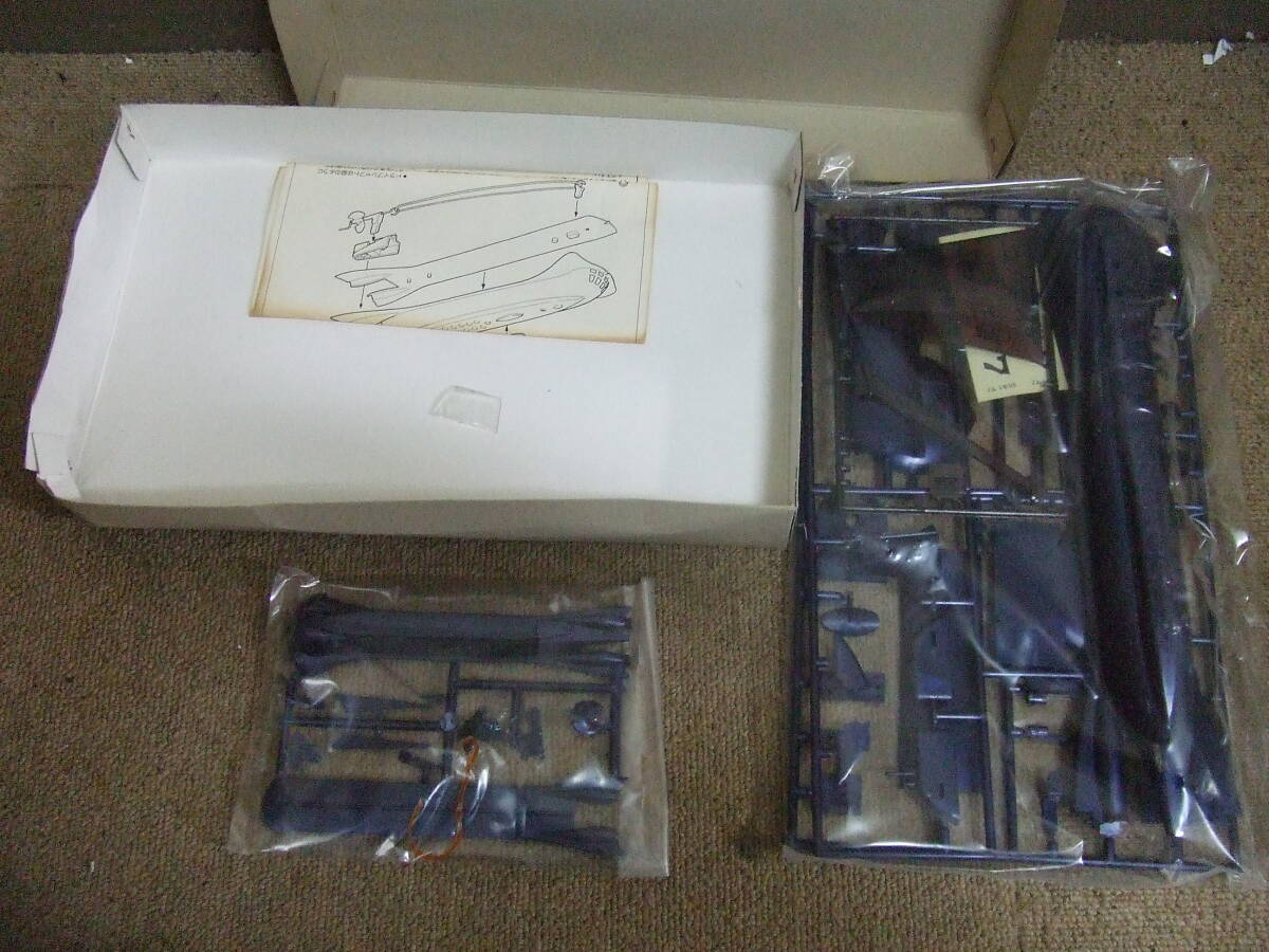 R810 未組立品！ 　ユニオン　原子力潜水艦　シービュー号　海底科学作戦　1987年3月限定生産 ベビーシービュー号入　プラモデル 当時物_画像8