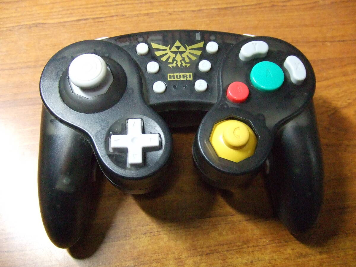 R884 NSW ニンテンドースイッチ ワイヤレスクラシックコントローラー ゼルダの伝説 NSW-274U/NSW-274A HORI ホリ　ボタン動作OK　現状品_画像1