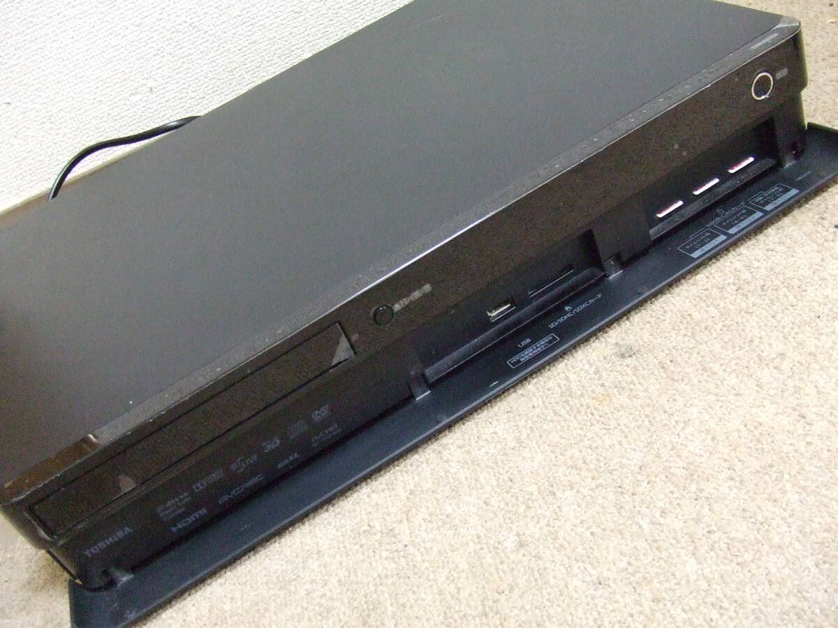 S14 ジャンク 東芝/TOSHIBA　REGZAレコーダー　タイムシフトマシン　DBR-M590　ブルーレイレコーダー　2016年製　BD 中古　本体_画像3
