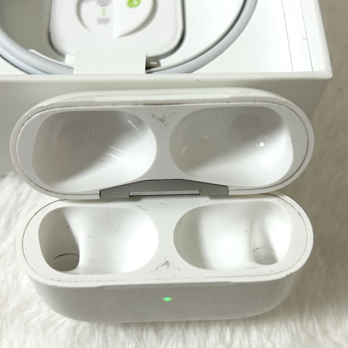 【訳あり】AirPods Pro 第一世代 エアポッズ プロ Apple A2084 Bluetooth ワイヤレス ジャンク_画像4